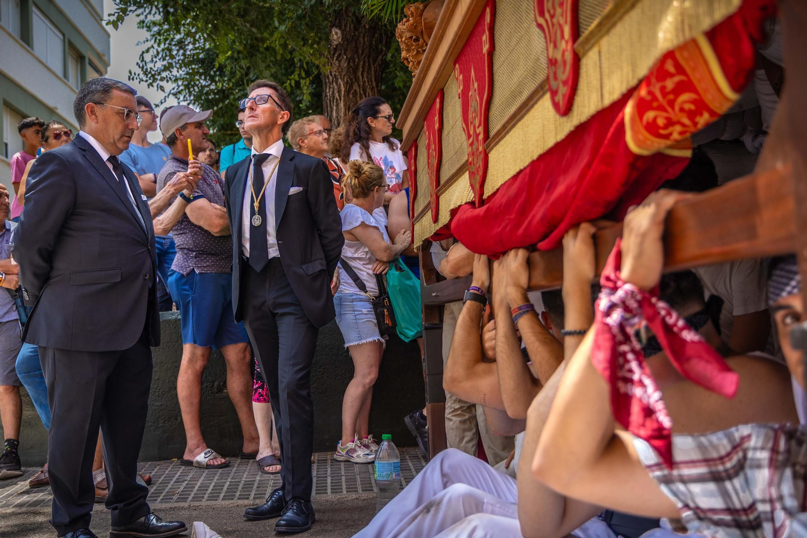 Las imágenes de la procesión extraordinaria del Patrón San José en San Fernando