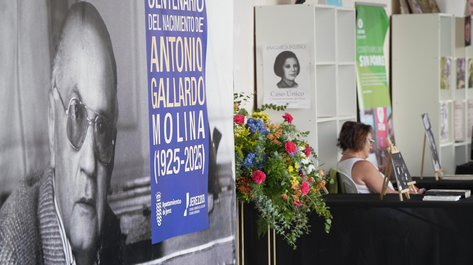 Imágenes de la inauguración de la Feria del Libro de Jerez 2025
