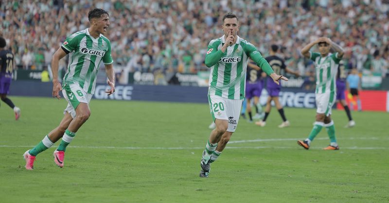 Así jugaron los futbolistas del Betis ante el Barcelona