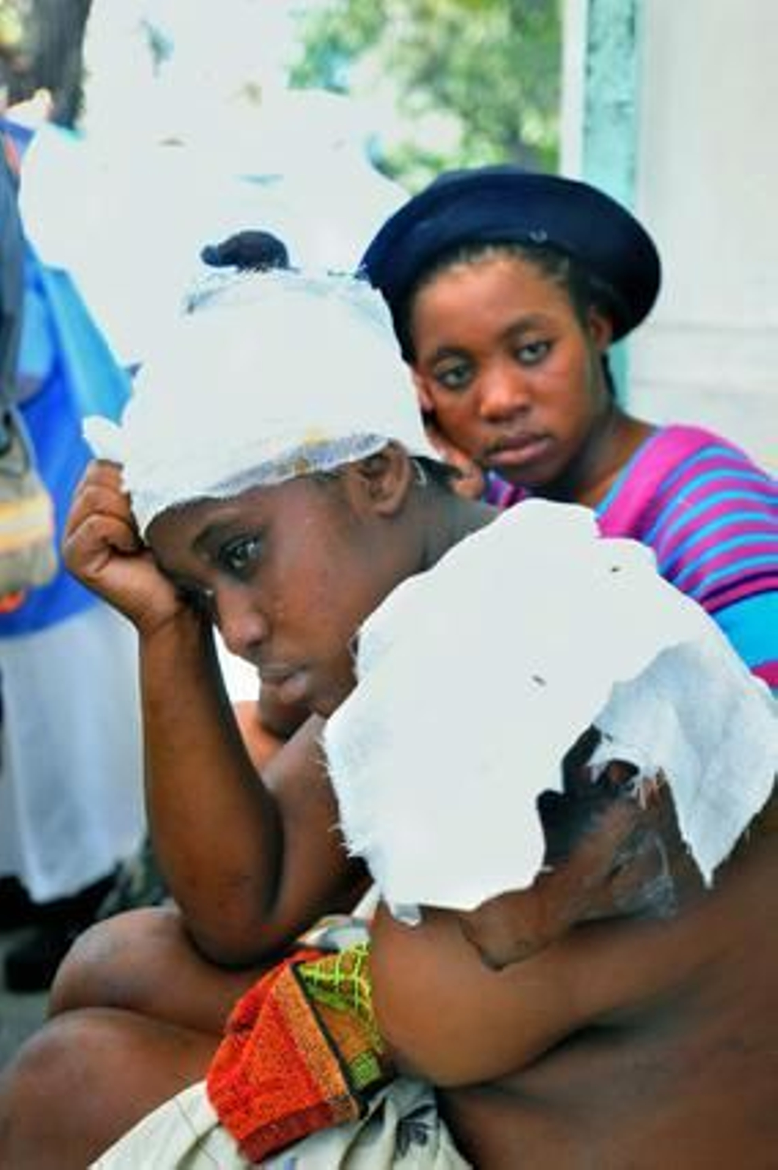 La comunidad internacional se vuelca en la ayuda hacia la población haitiana. / Reportaje Gráfico: EFE