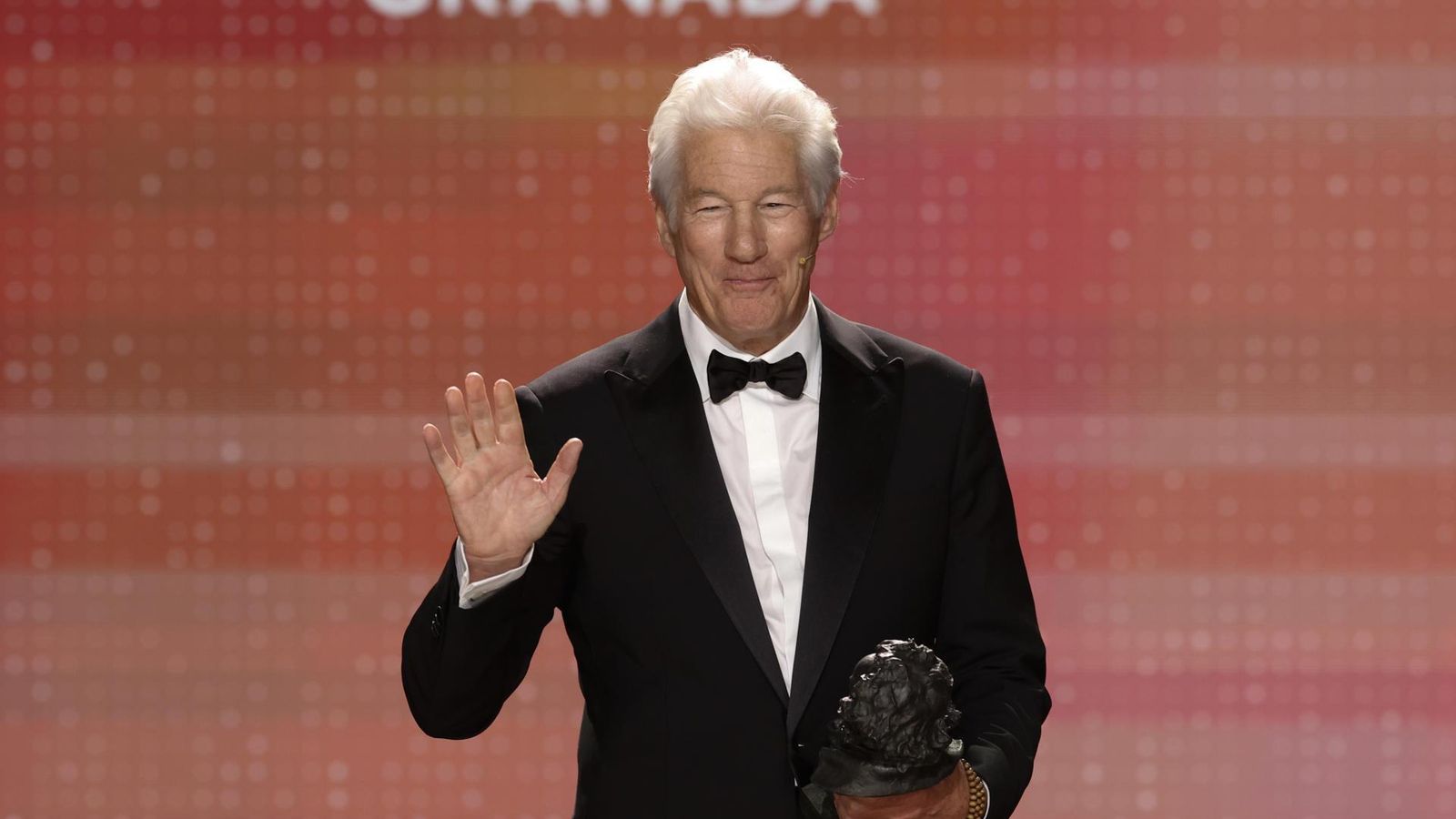 El actor estadounidense Richard Gere recibe el Goya Intarnacional