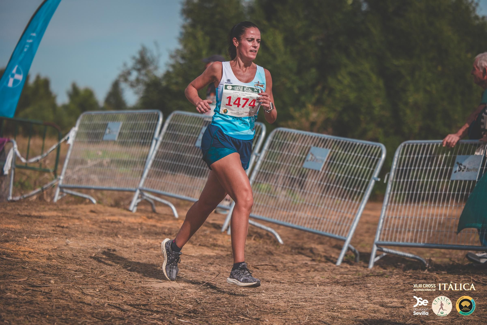 Búscate en las fotos del Cross de Itálica 2025 | 1