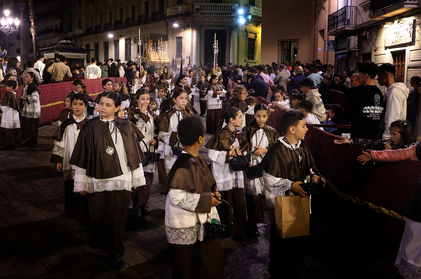Lunes Santo: Imágenes de la Hermandad del Calvario