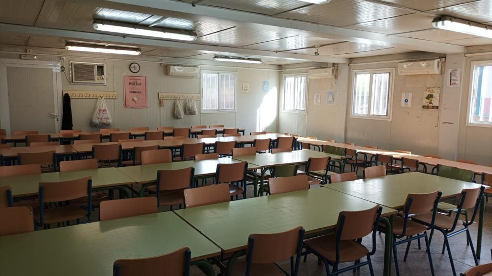 Comedor del CEIP Valdés Leal, instalado en una caracola.