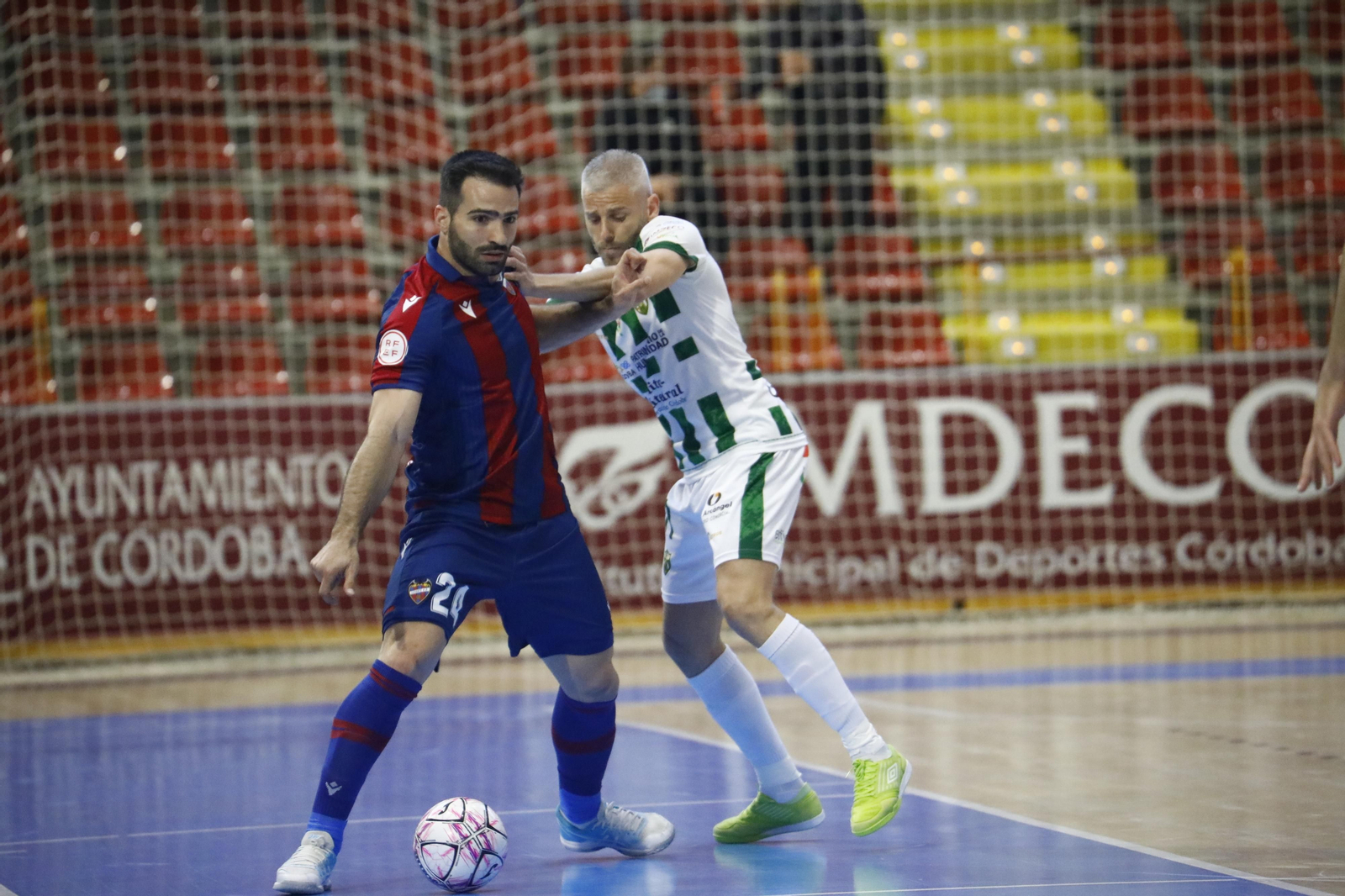 Las imágenes de la remontada del Córdoba Futsal ante el Levante