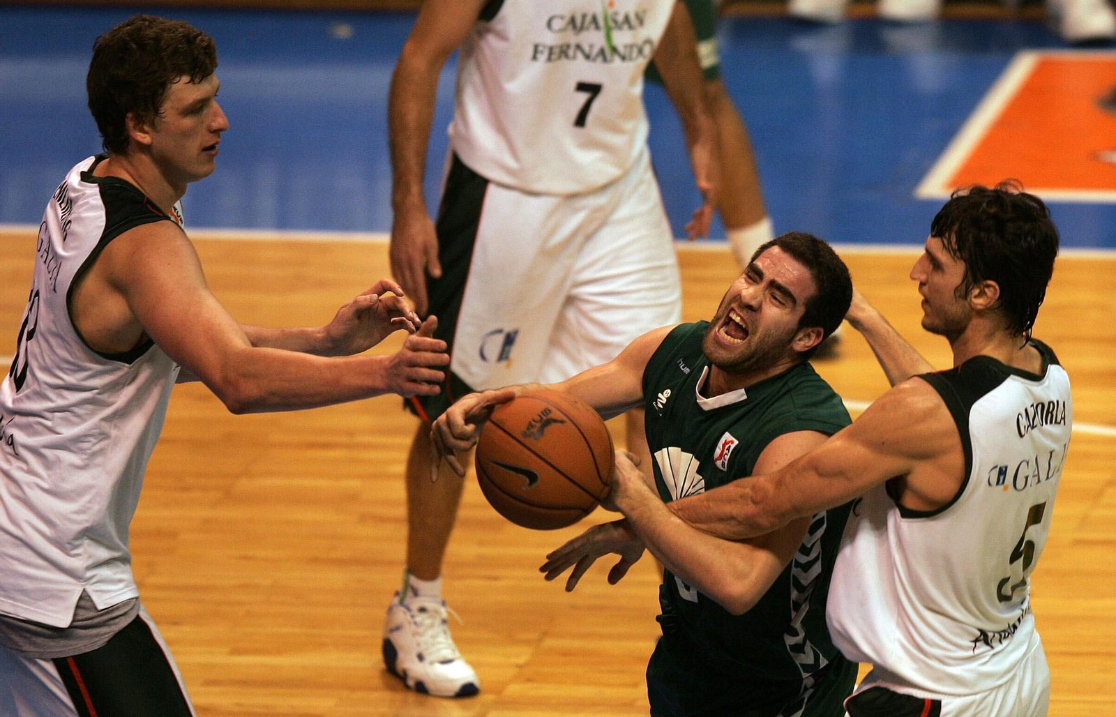 La carrera de Carlos Cabezas, en fotos