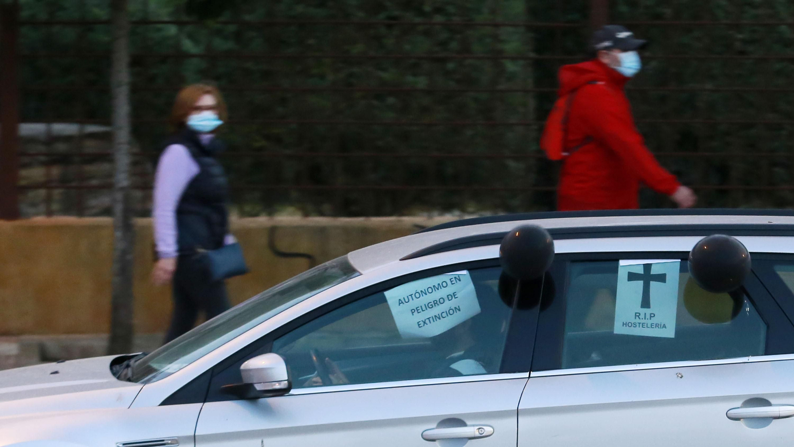 Los autónomos vuelven a manifestarse en caravana