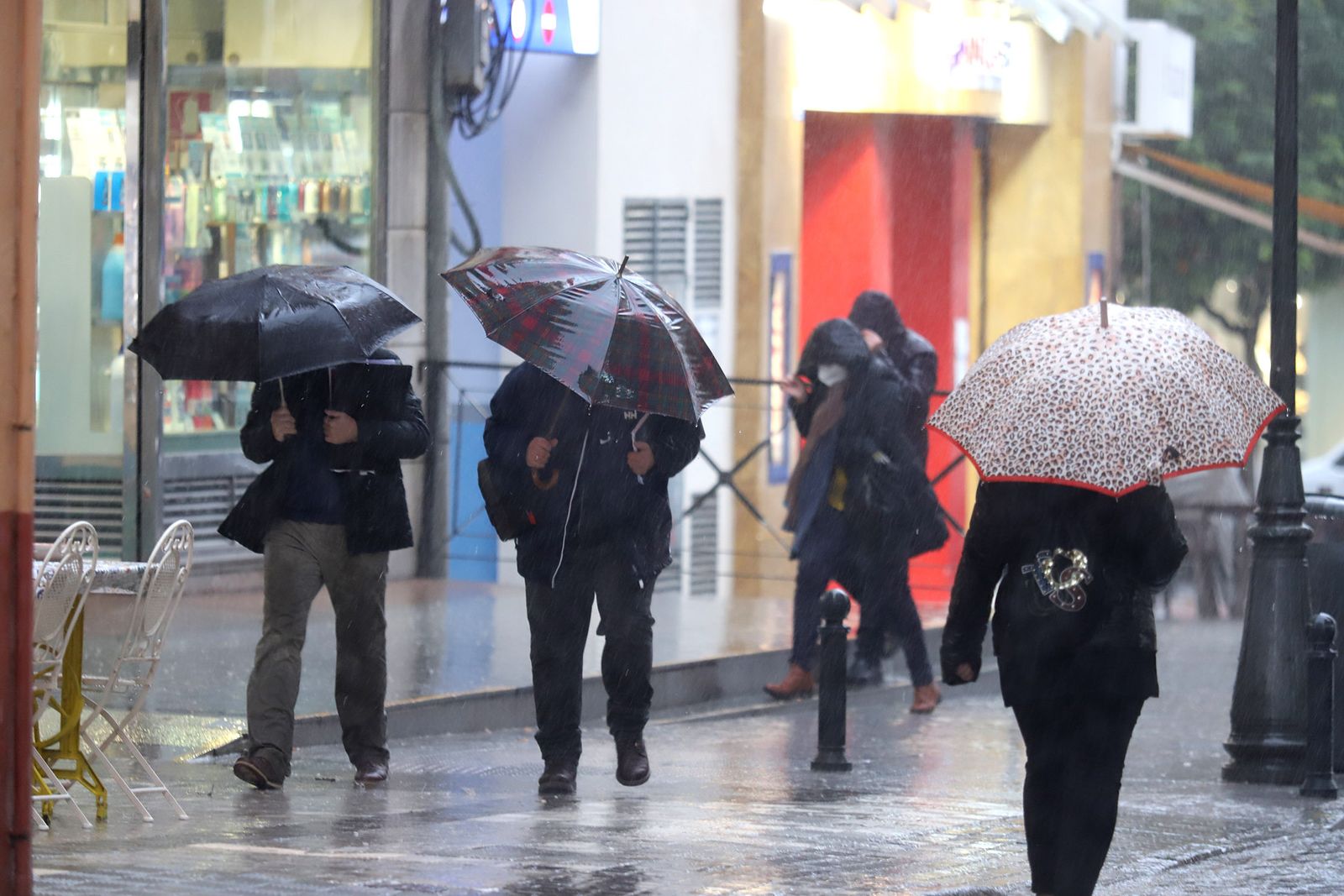 Gaetan dejó el miércoles abundantes lluvias en la mitad occidental del país.