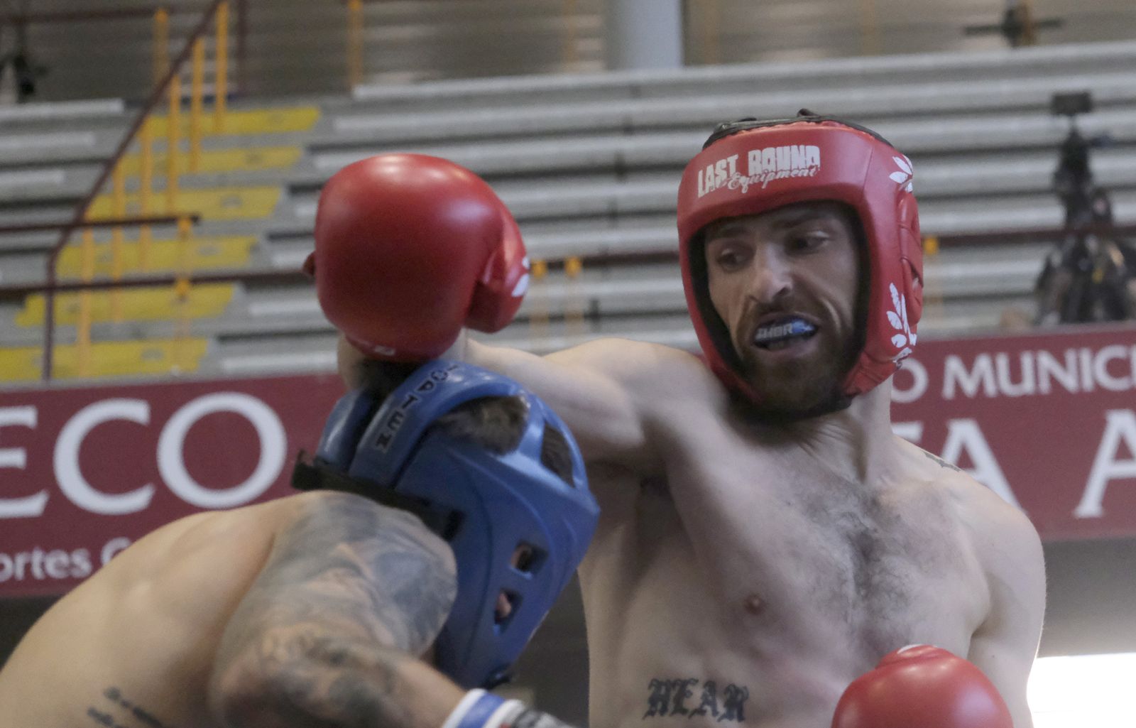 Córdoba disfruta del Campeonato de España de kick boxing, en imágenes