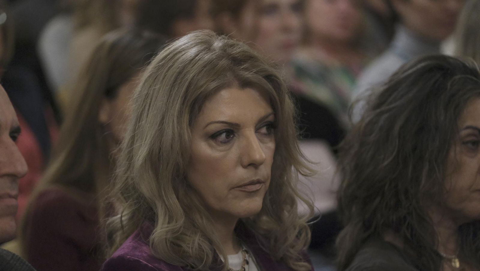 Imágenes del Diario de los Libros con la finalista del Premio Planeta 2024, Beatriz Serrano