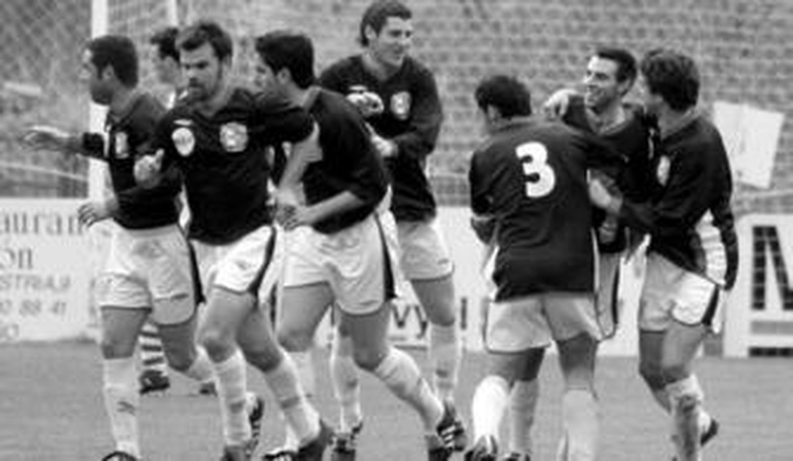 Los albinegros se entrenan en el Mirador"Hemos tenido suerte, no nos ha tocado un coco"El San Fernando dice que no irá a Calahorra