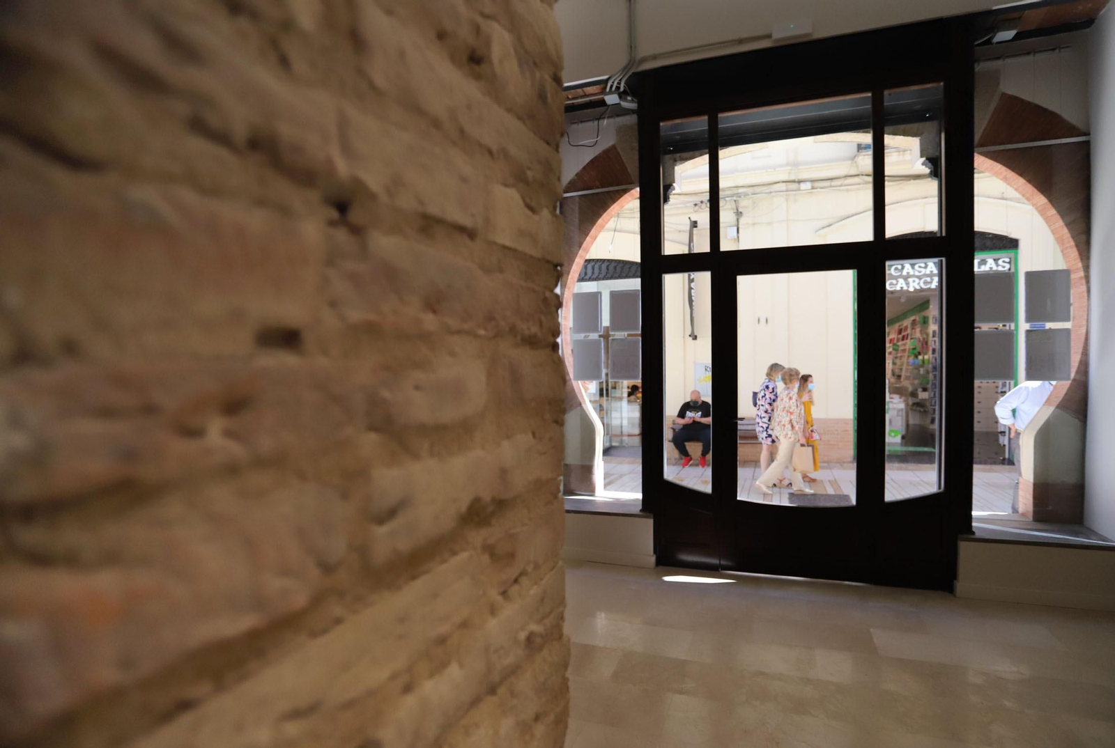 Imágenes de la restauración realizada en la antigua papelería inglesa