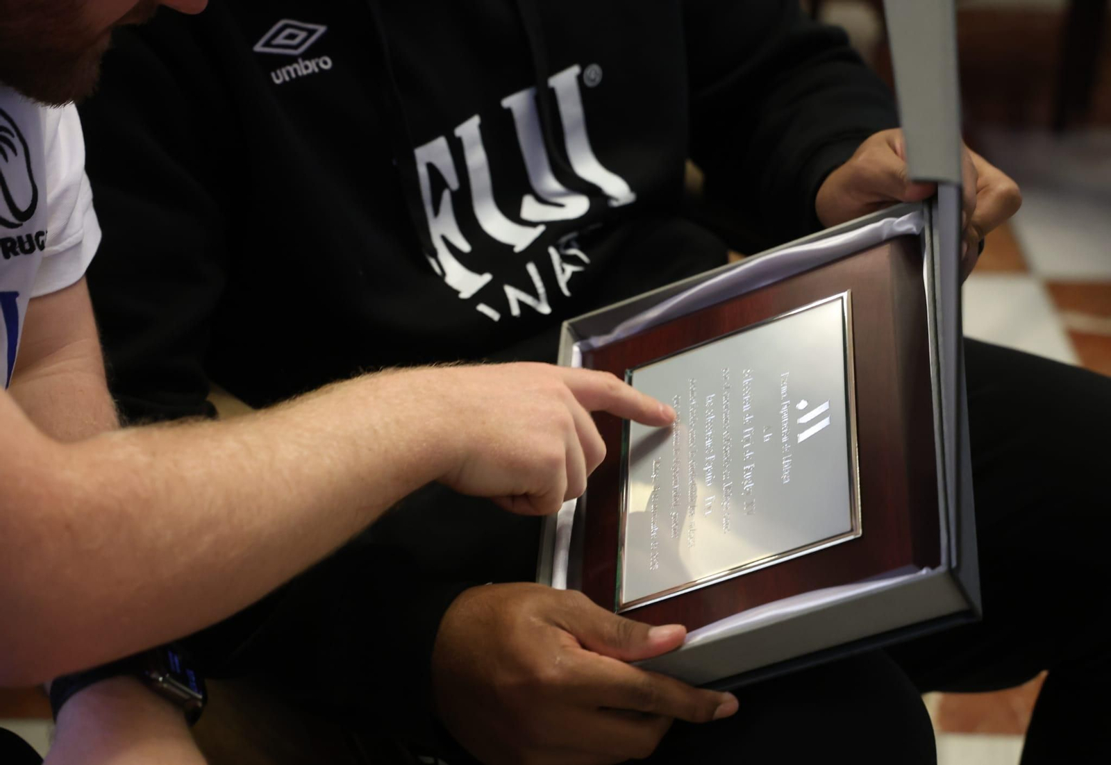 España y Fiyi, bienvenidas a Málaga en el Ayuntamiento