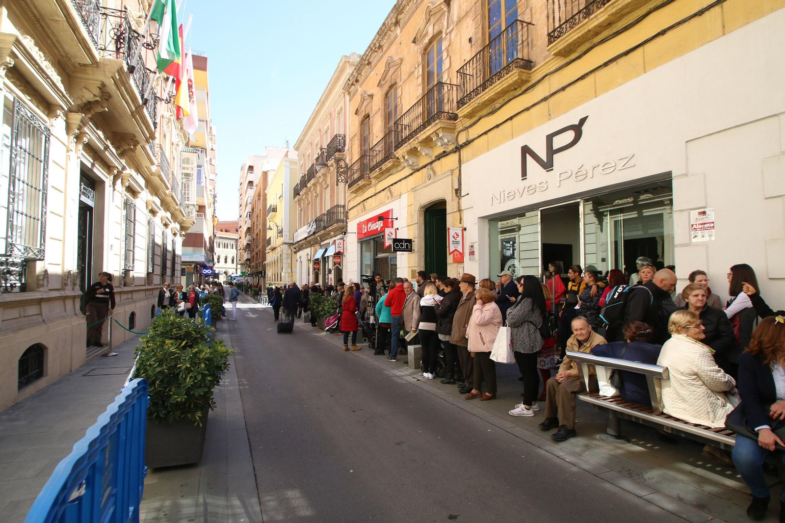 Las imágenes de la capilla ardiente por Gabriel