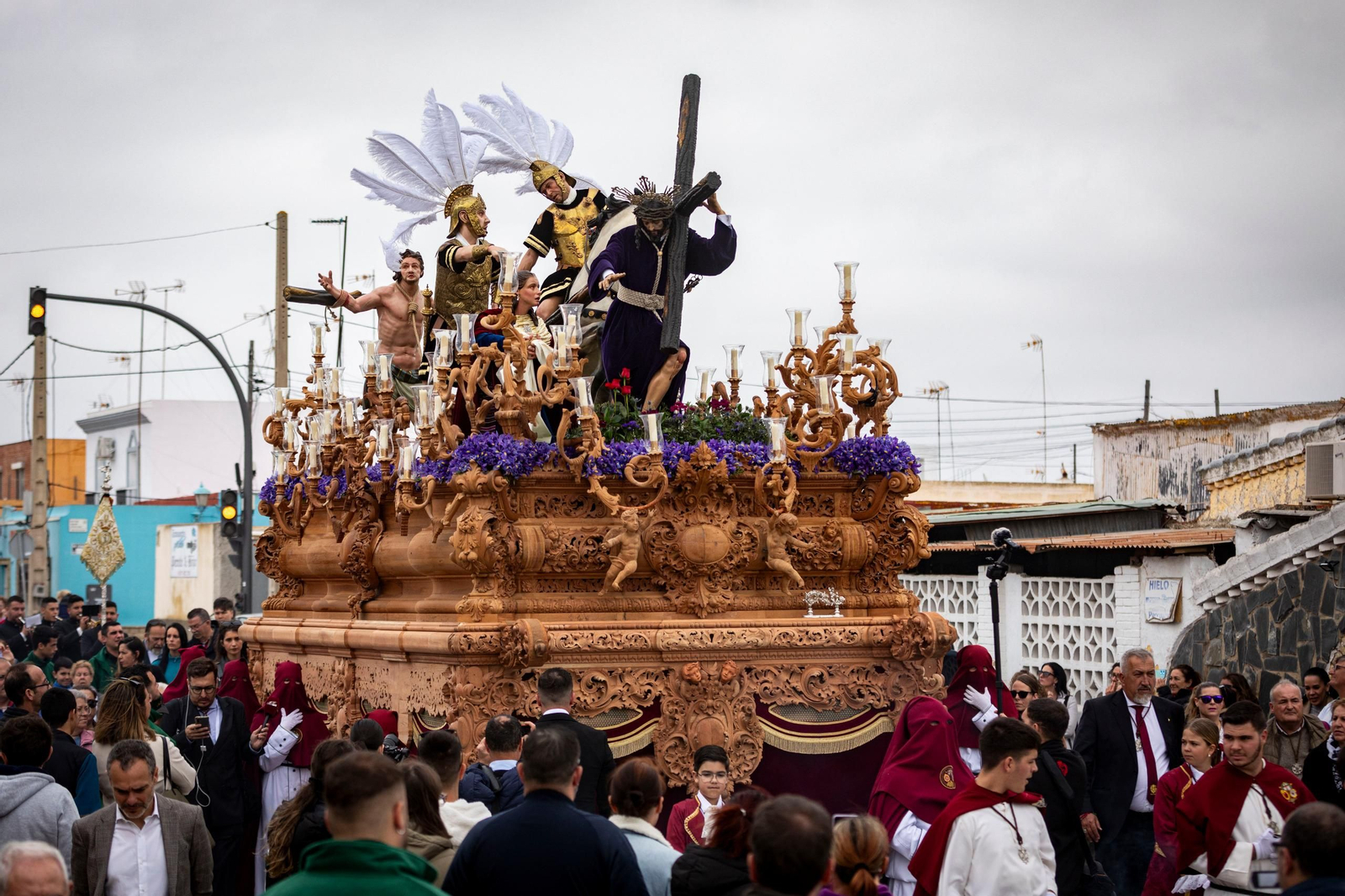 Las imágenes de la hermandad de Tres Caídas en la Semana Santa de San Fernando 2024