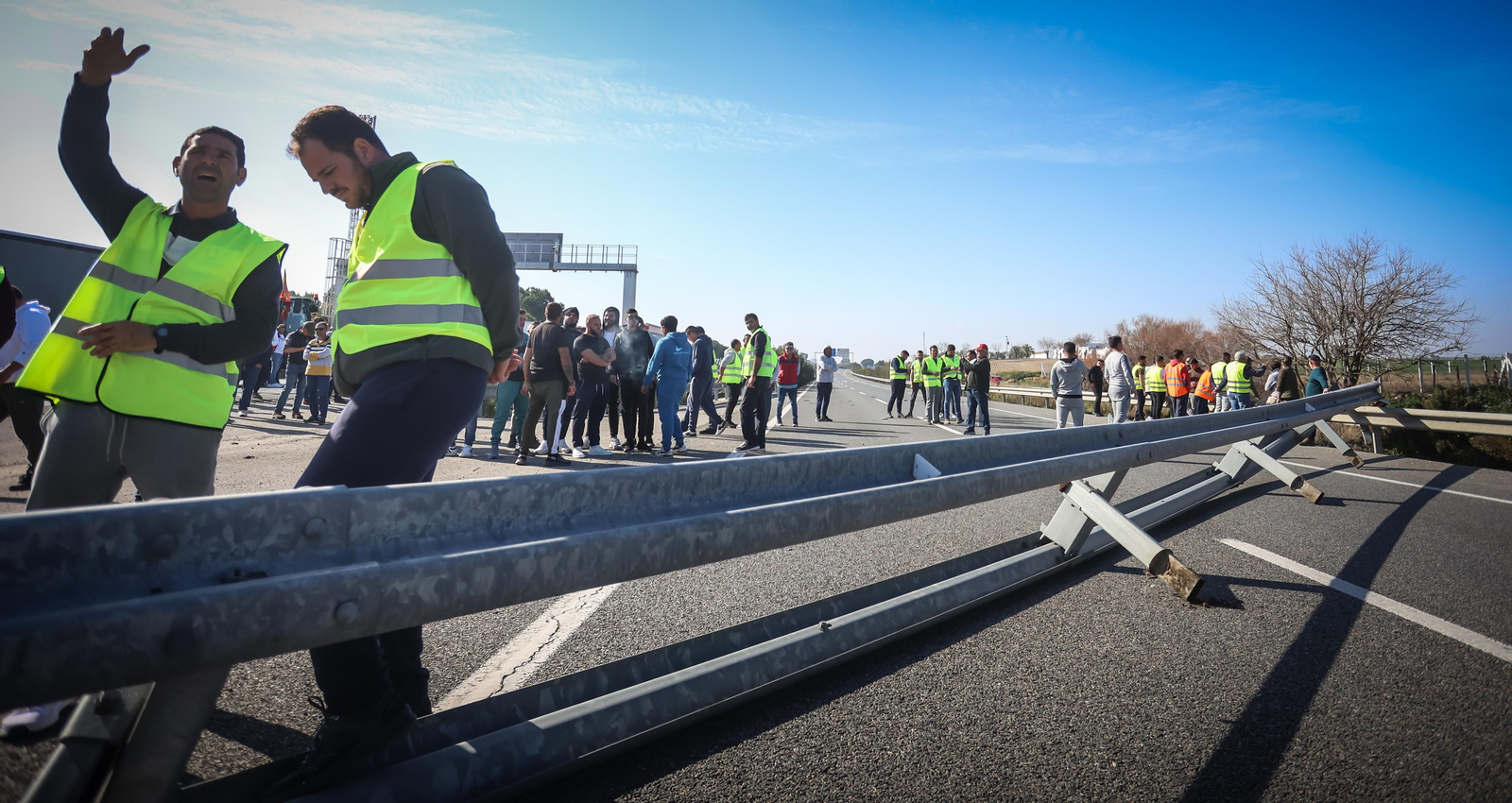 Jerez colapsado por la protesta de agricultores vy ganaderoa