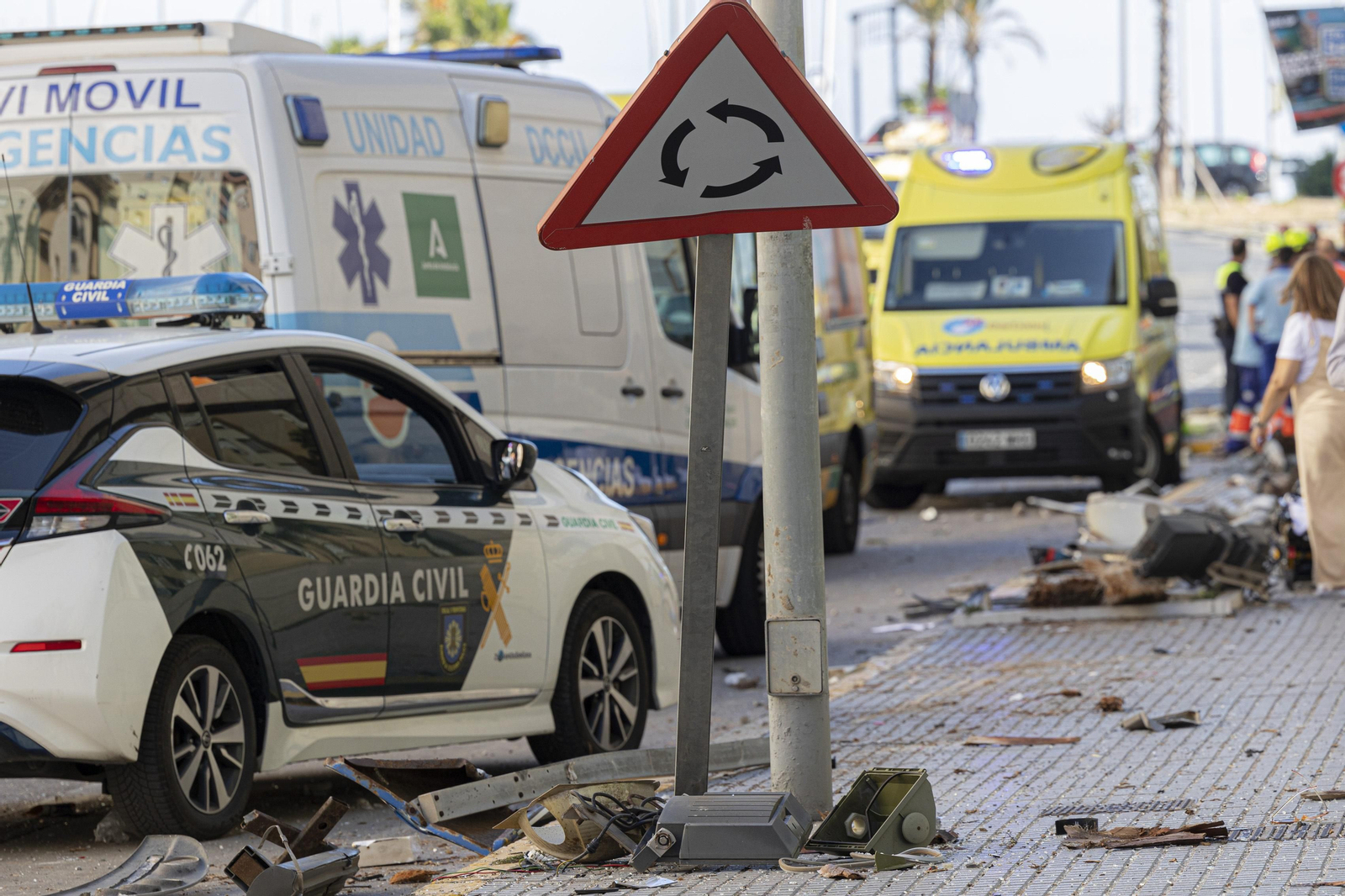 Las imágenes del accidente de autobús que ha conmocionado a Cádiz