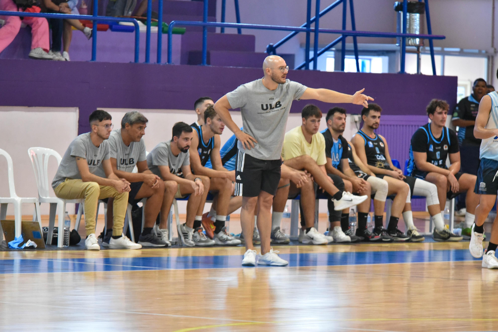 Las fotos de la semifinal de la Copa Diputación de baloncesto: ULB-Cimbis