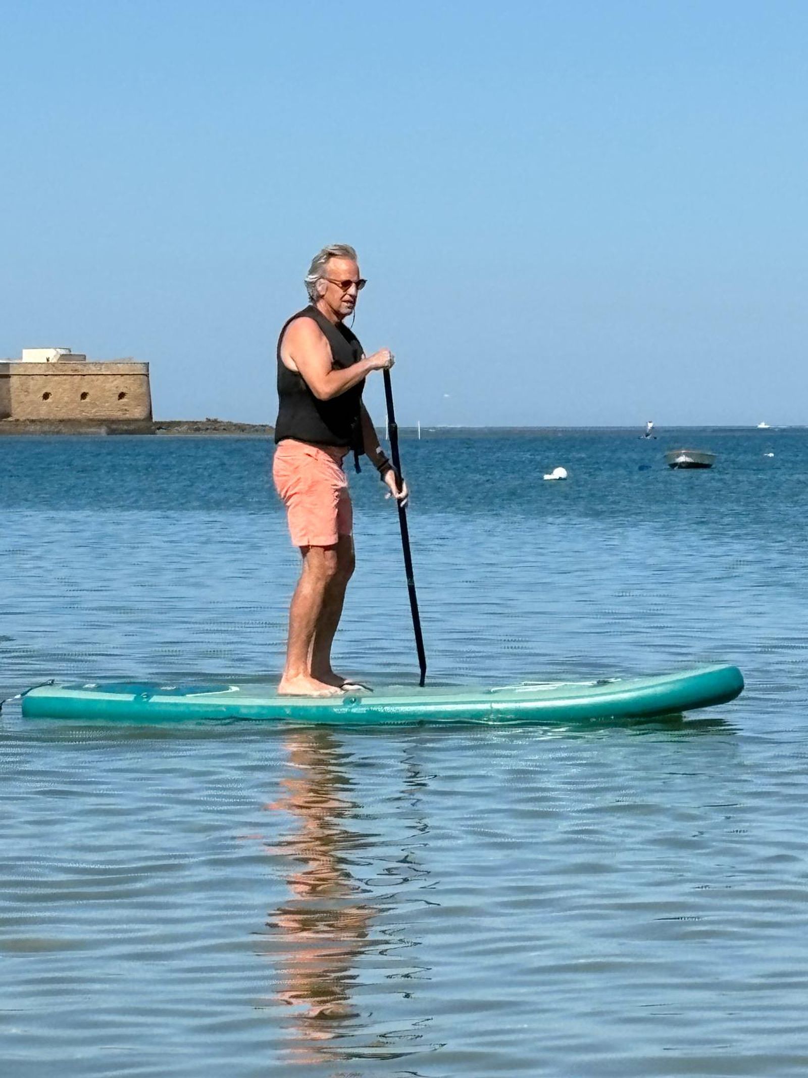 Neptuno emerge en La Caleta