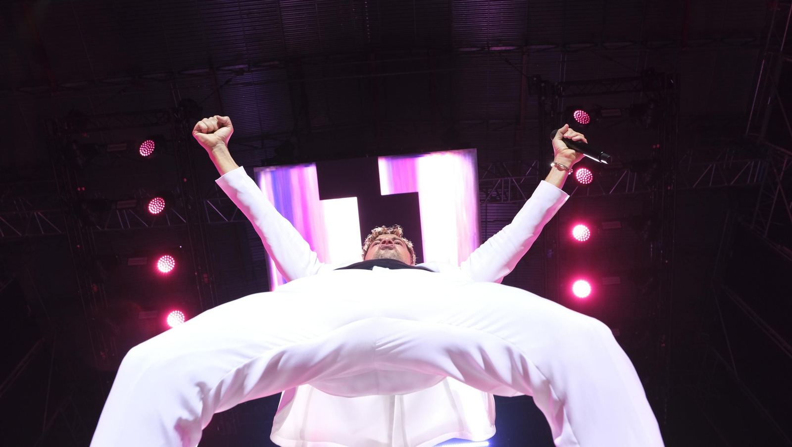 David Bisbal arrasa en su concierto de Roquetas de Mar