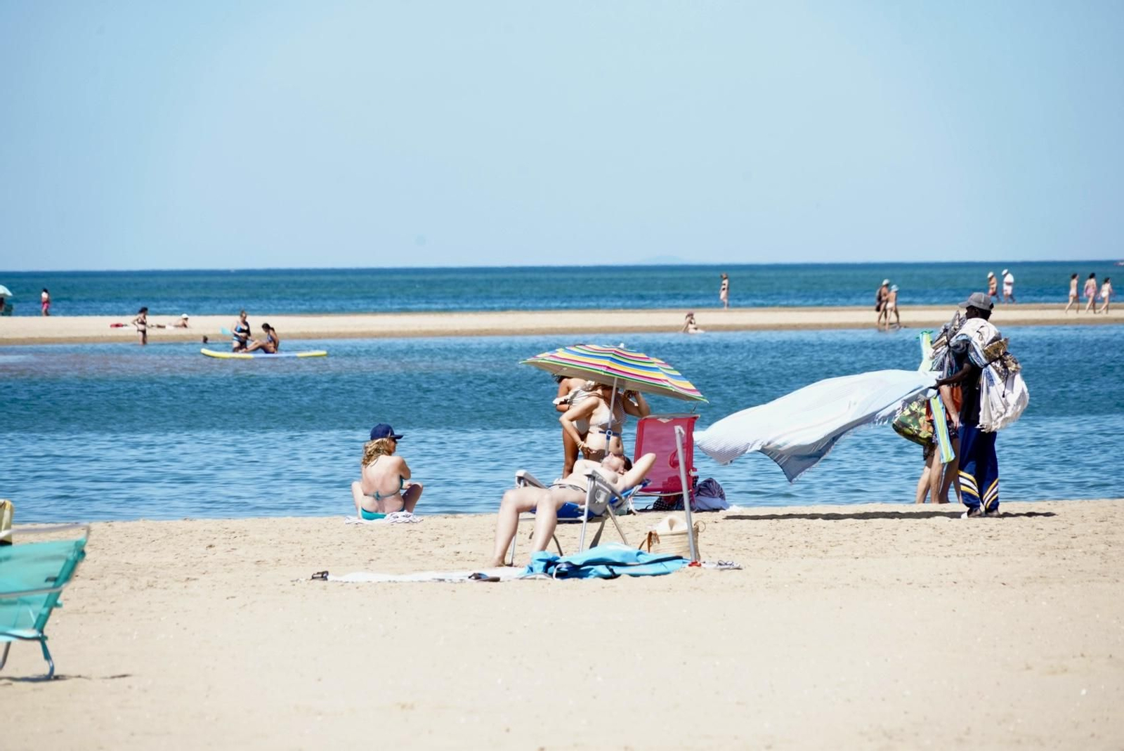 La mañana del sábado en la nueva playa de El Portil