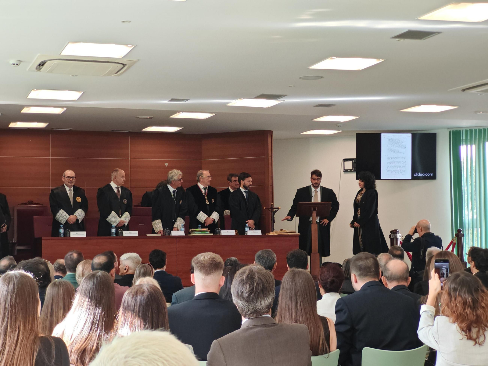 Actos del Colegio de Abogados por Santa Teresa.