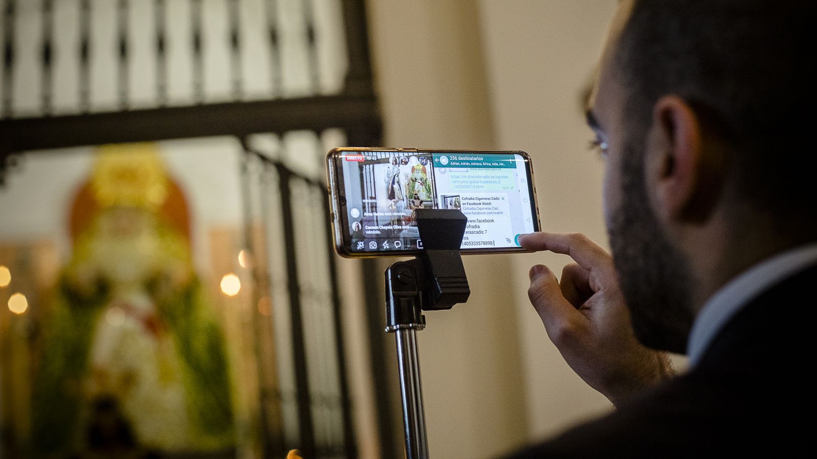 La hermandad de Cigarreras celebró la estación de penitencia  retransmitiendo a través de sus redes sociales