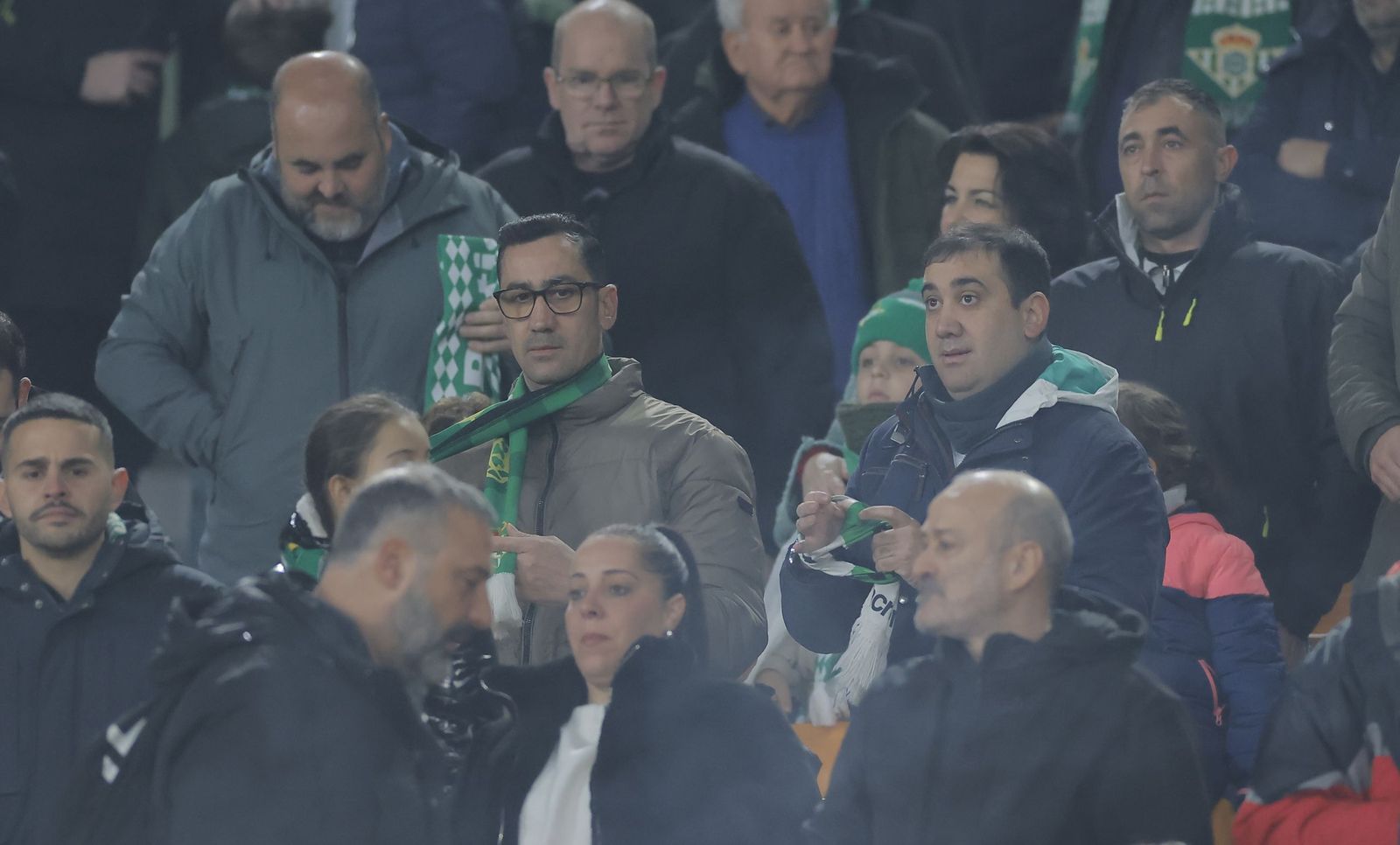 Búscate en las fotos del Betis - Villarreal