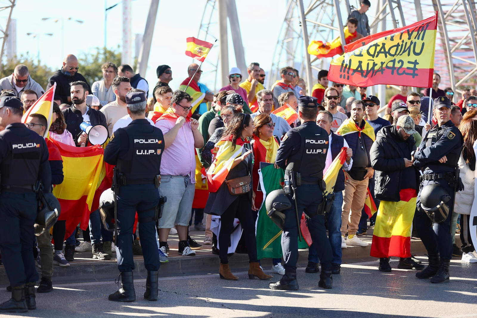 La protesta contra la amnistía en Málaga, en fotos