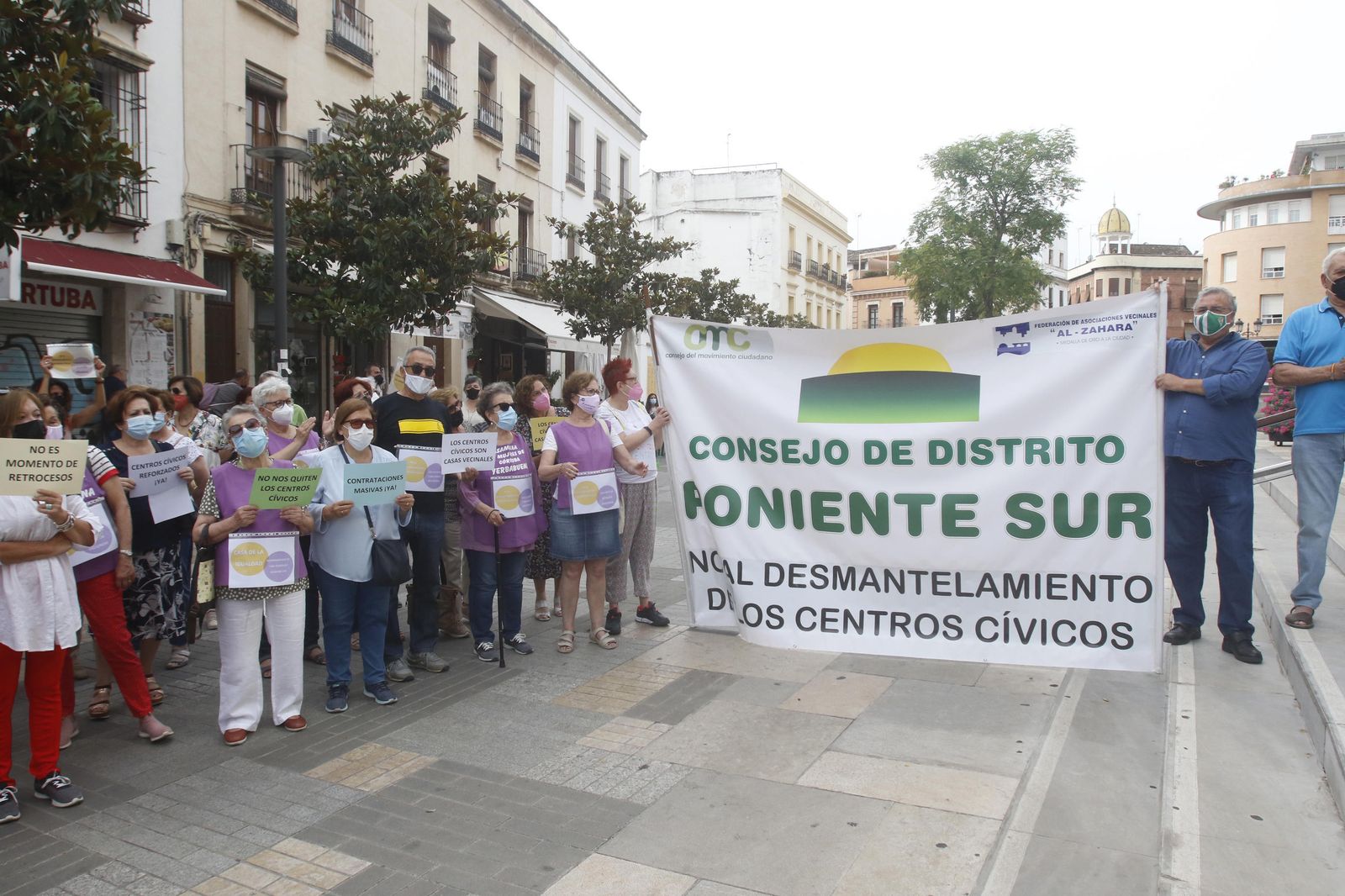 Protesta en el Ayuntamiento de Córdoba.