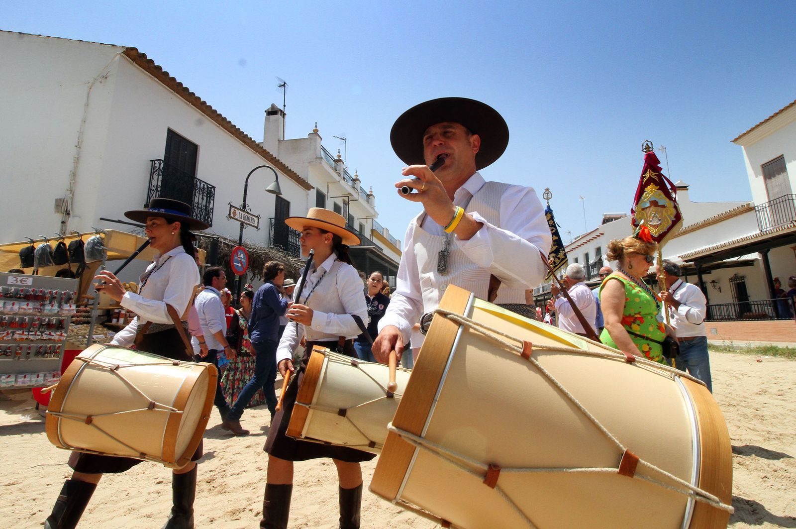 Ambiente en la aldea del Rocío.
