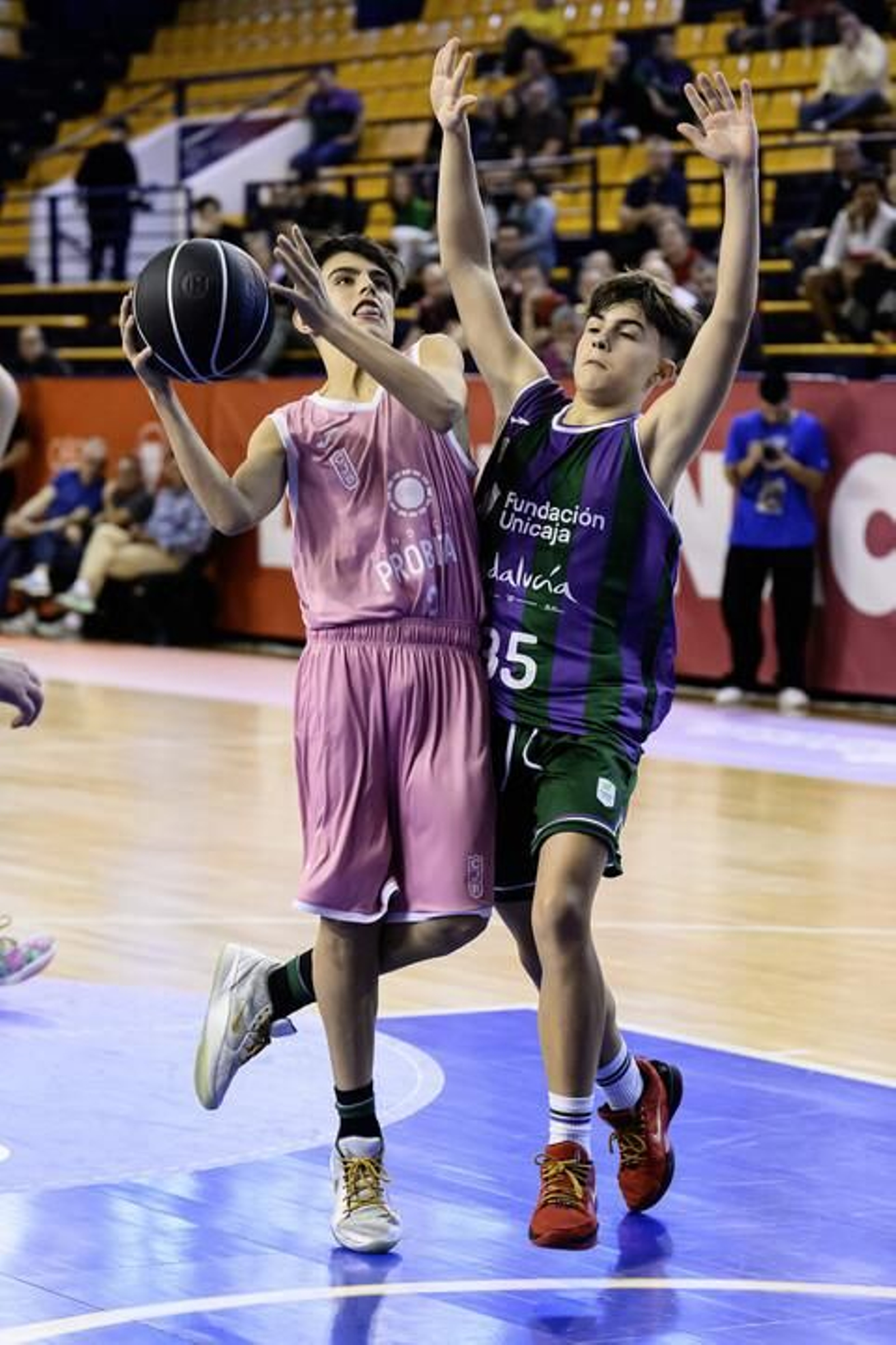 Minicopa Endesa: Tremenda victoria del Unicaja ante el Joventut