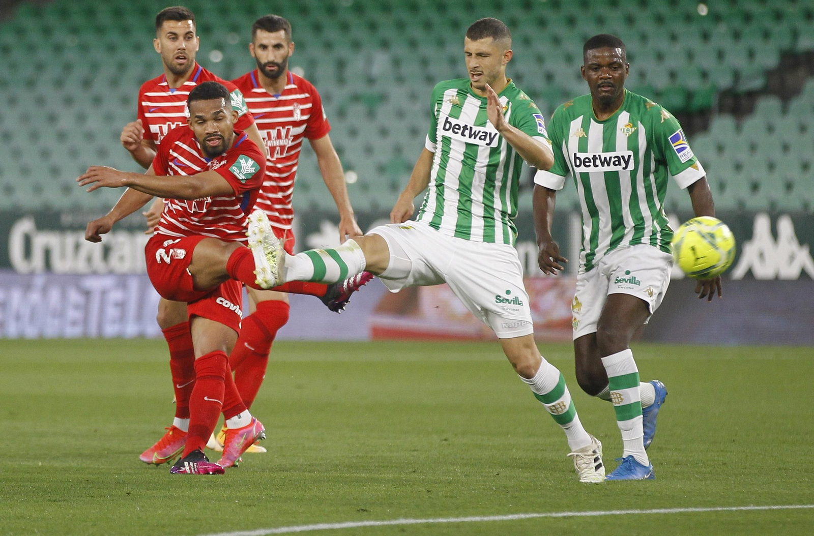 Las imágenes del Betis-Granada