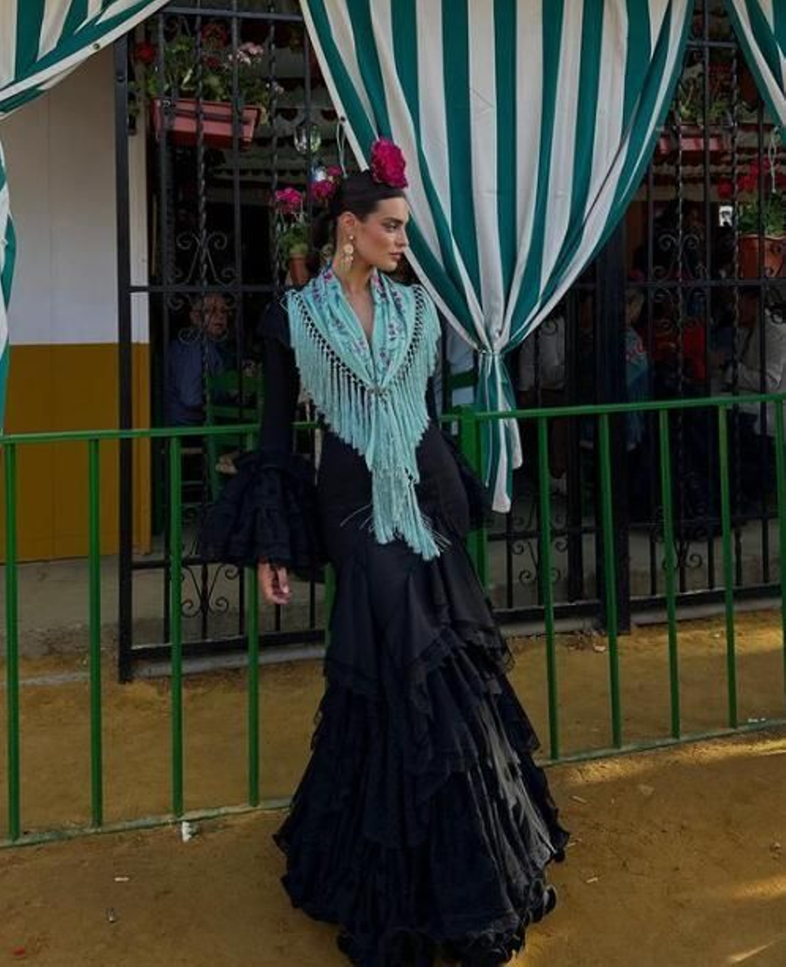 Susana Molina con traje de flamenca en la Feria de Abril.