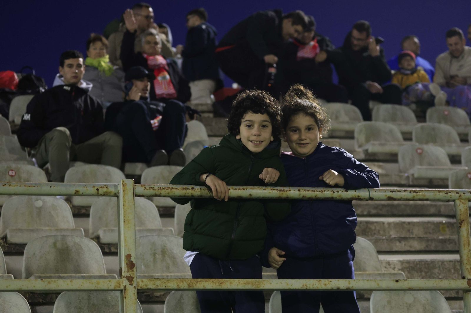 Búscate en el Nuevo Mirador durante el Algeciras - Juventud Torremolinos de Primera Federación