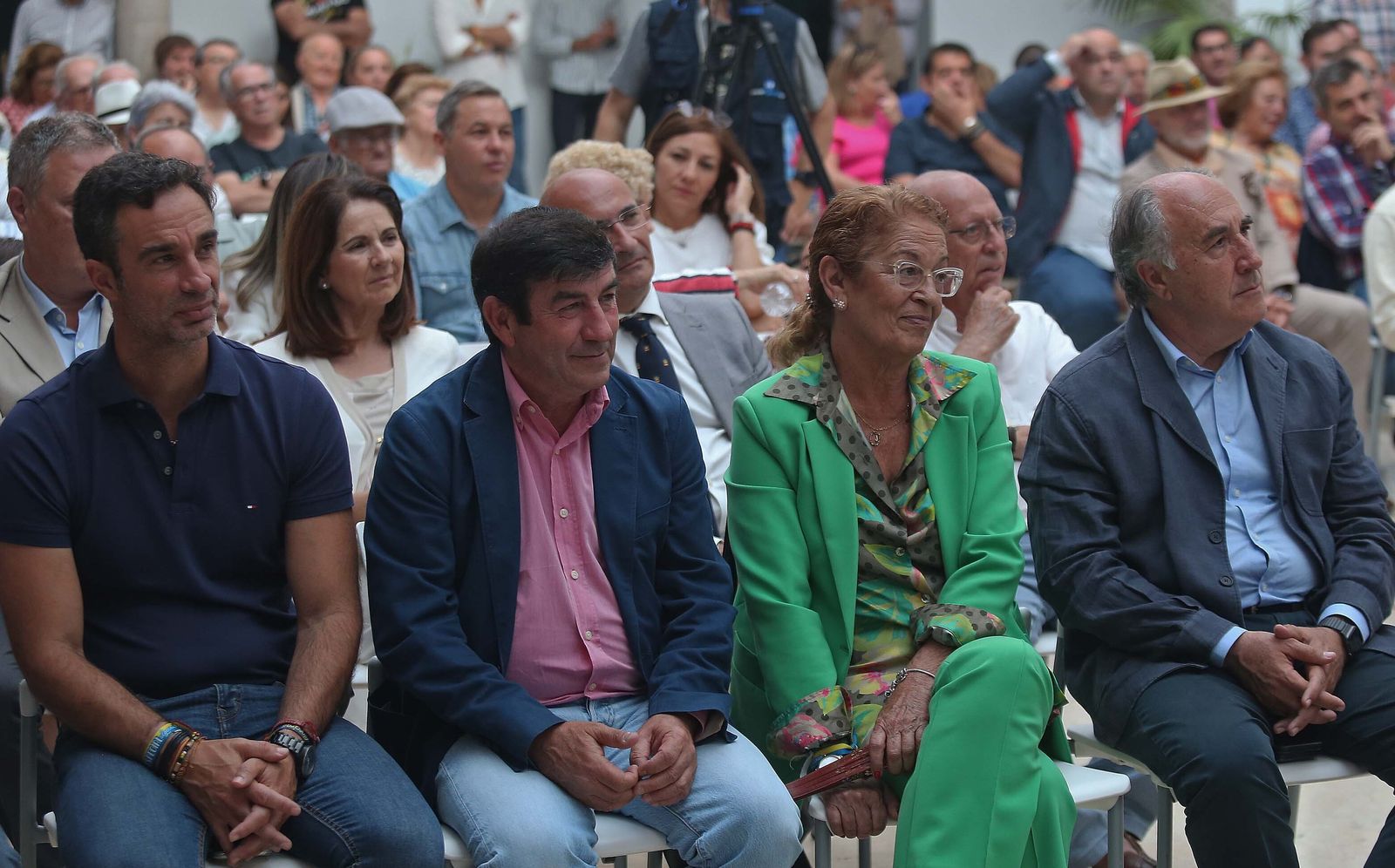 “Ser taurino es progre: veinte años de la alternativa de Vega”, en imágenes