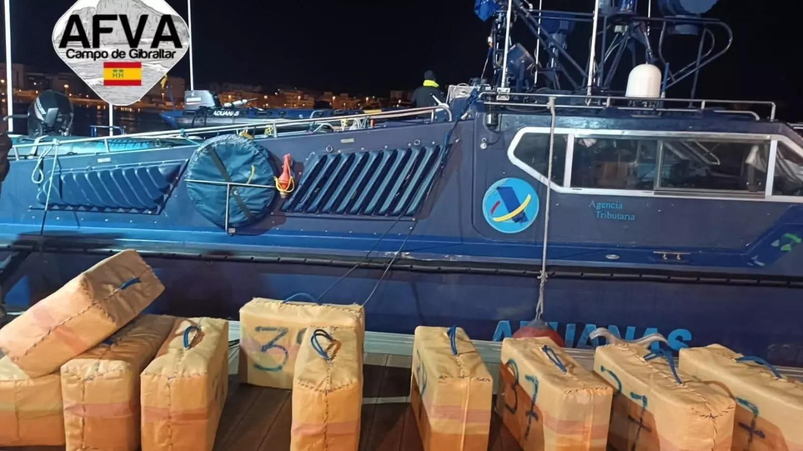 La embarcación robada.