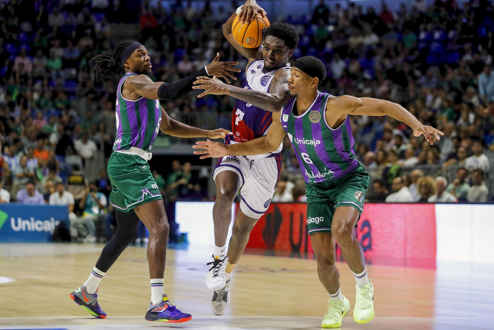 El impacto de Kameron Taylor en el Unicaja, en fotos