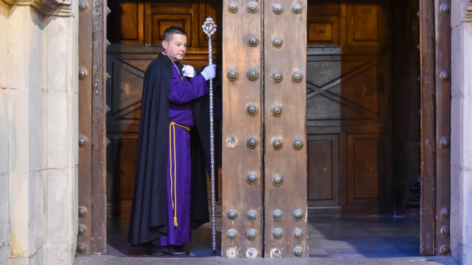 Fotos del Jueves Santo en Tarifa: Jesús Nazareno y María Santisima de la Paz