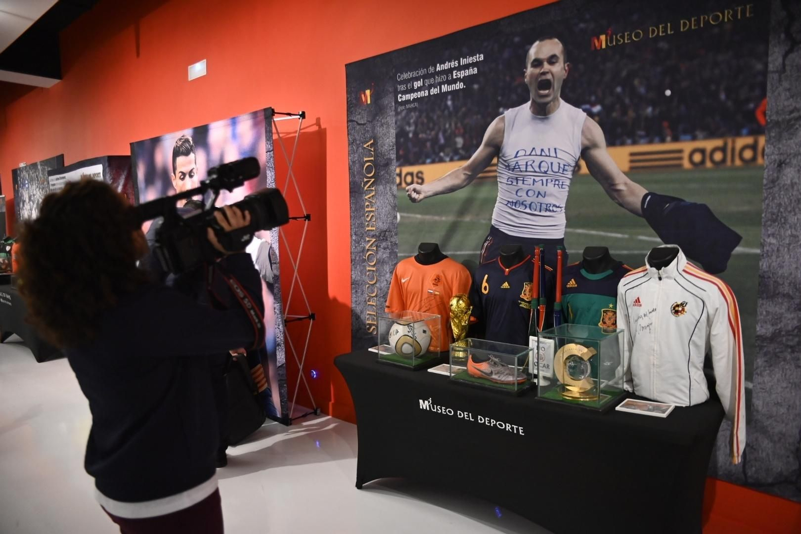 Así es la exposición 'Leyendas del Deporte' de Córdoba en imágenes