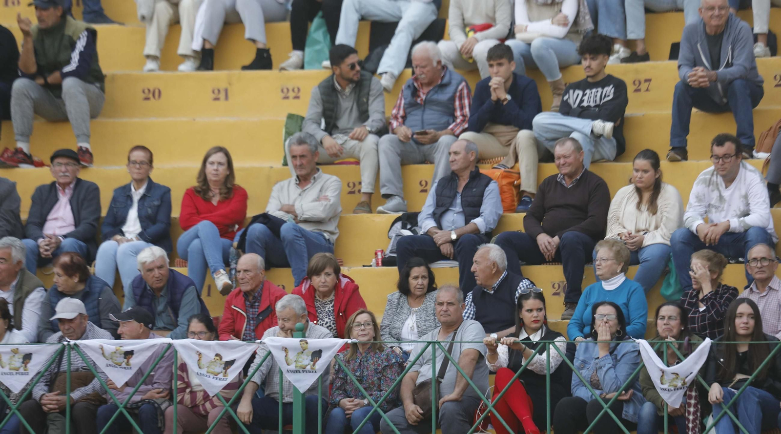 Las fotos de la novillada final de las escuelas taurinas de Cádiz, en La Línea