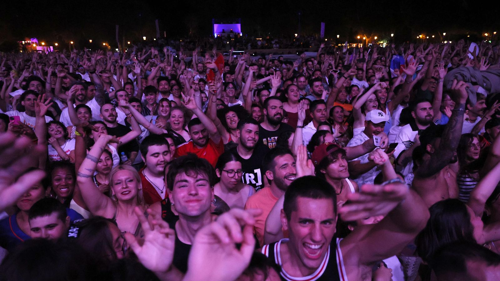 Las imágenes del concierto de Residente en Icónica