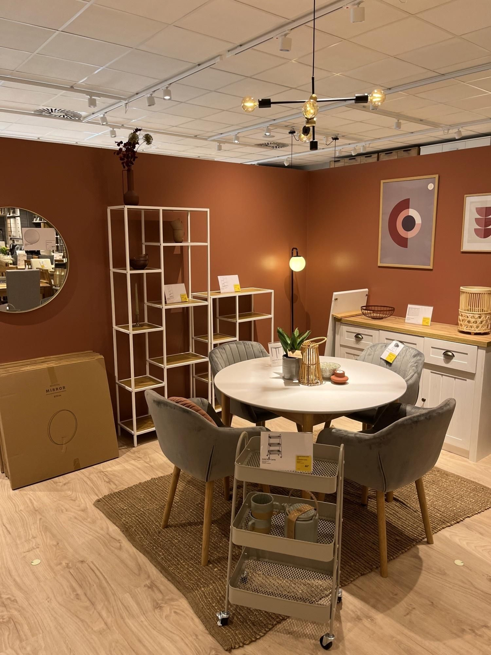 Éxito de JYSK tras la re apertura en Los Barrios