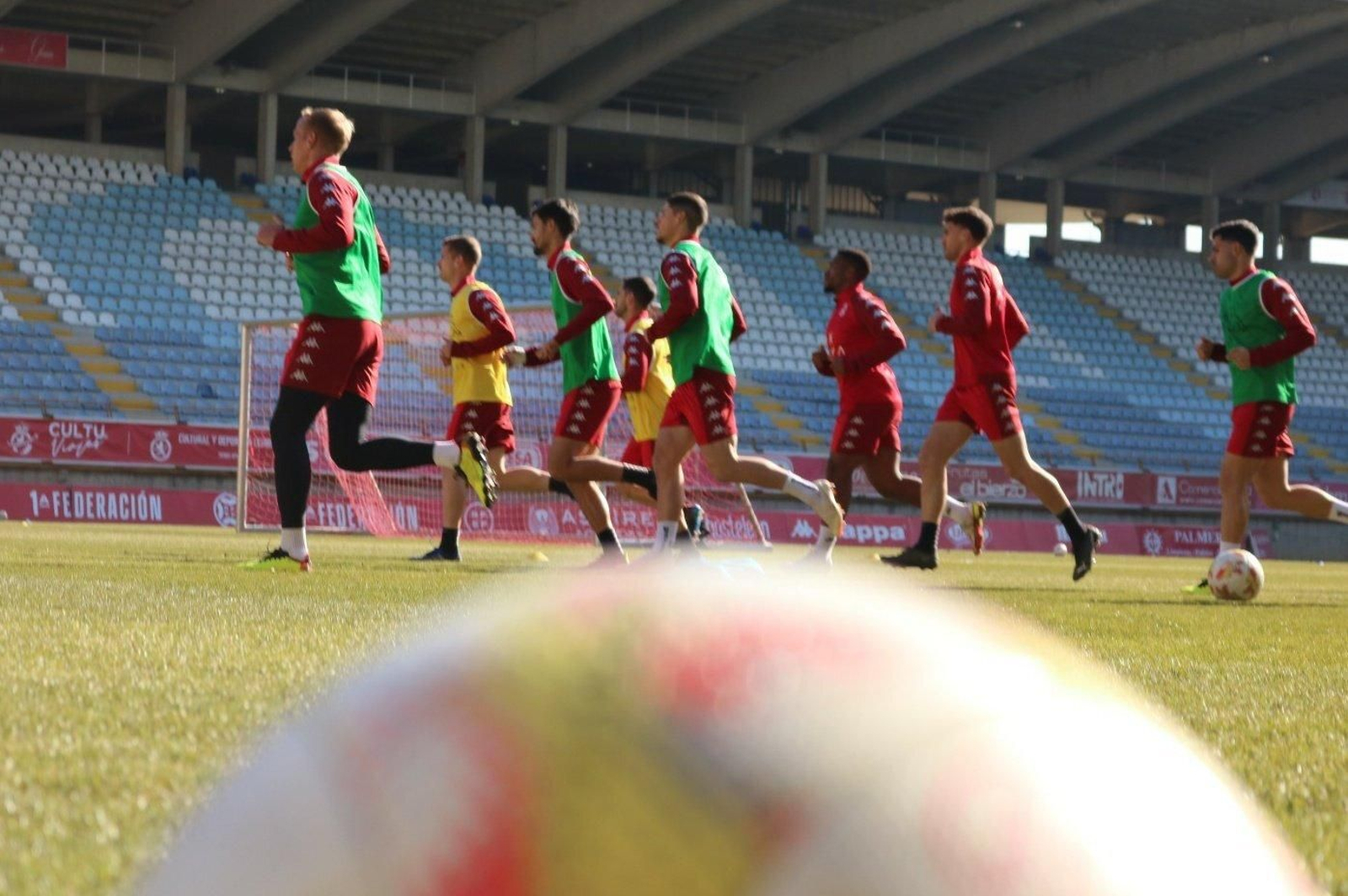 Entrenamiento de la Cultural en el Reino de León.
