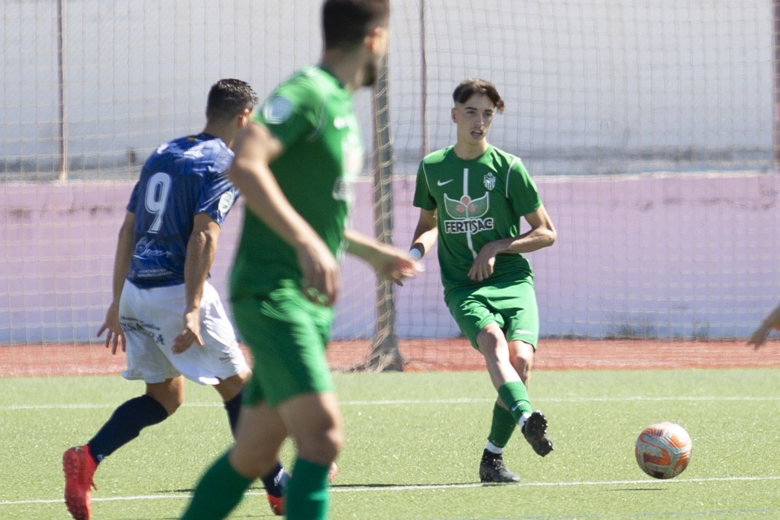 Imagen del encuentro entre el Atarfe y el Alhaurino.