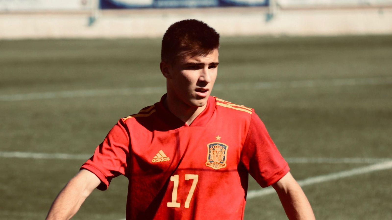 Pablo García jugando en las categorías inferiores de España