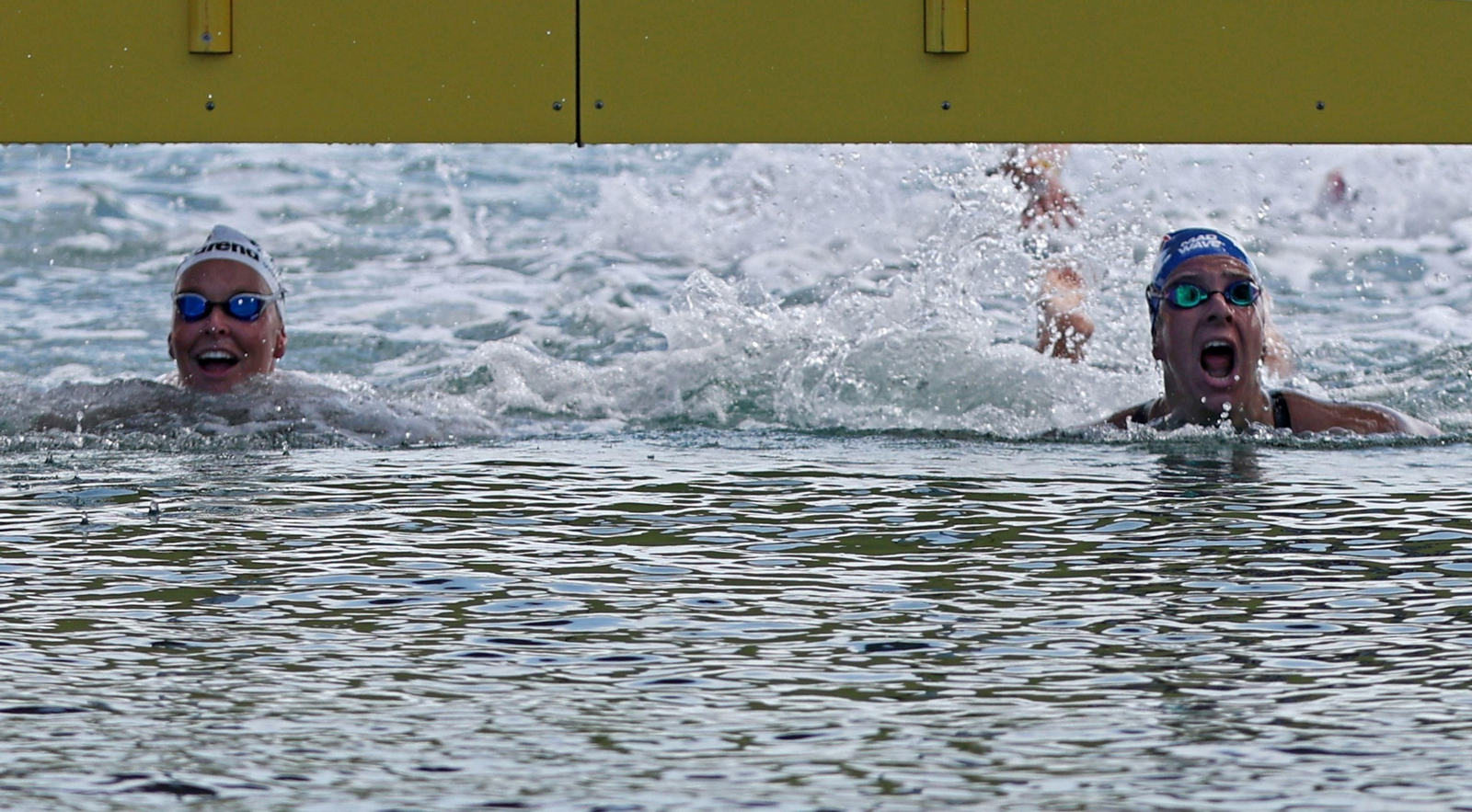 María de Valdés, la plata mundial en aguas abiertas en fotos