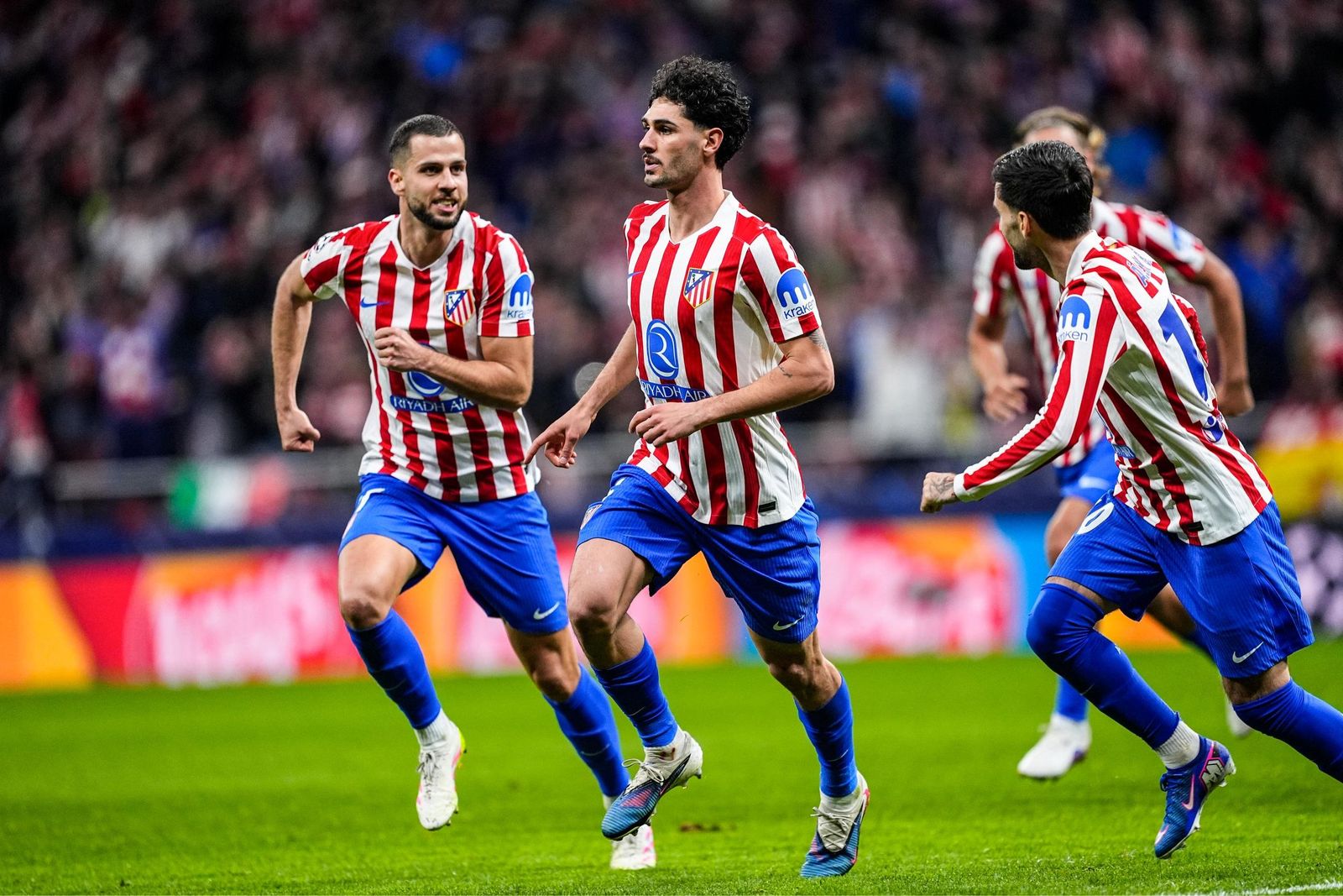 Las fotos del Atlético de Madrid - Brujas