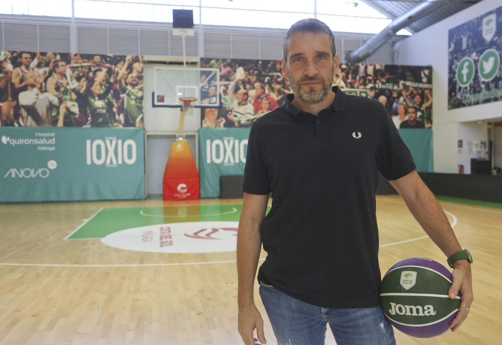 Las fotos de la entrevista a Ibon Navarro