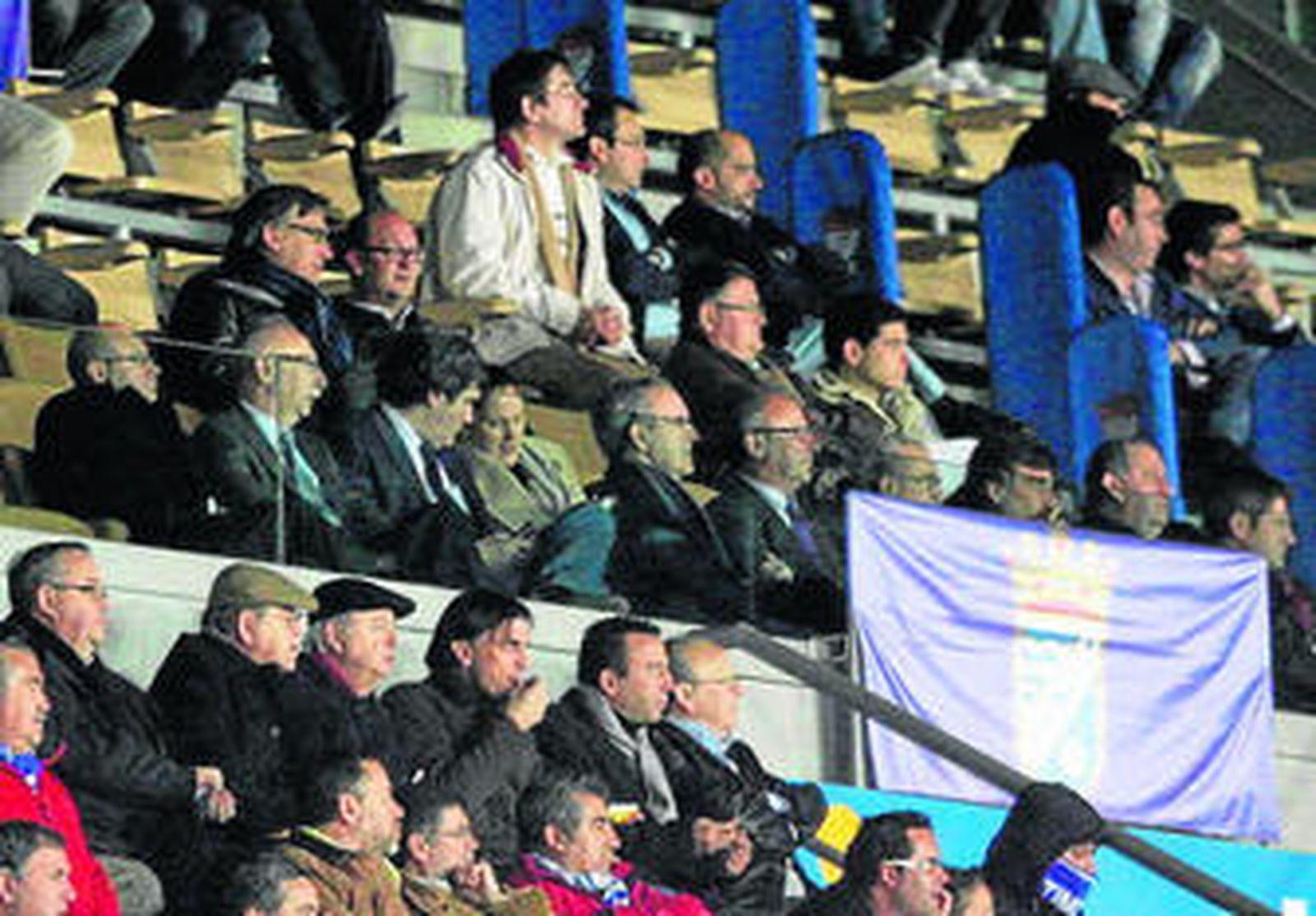 Antonio Millán se estrenó como presidente en el palco de Chapín.